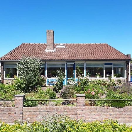 B&B De Blauwe Tulp Noord-Scharwoude Eksteriør billede