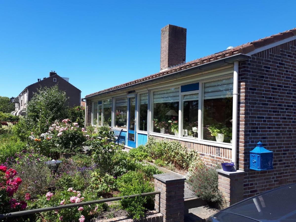 B&B De Blauwe Tulp Noord-Scharwoude Eksteriør billede