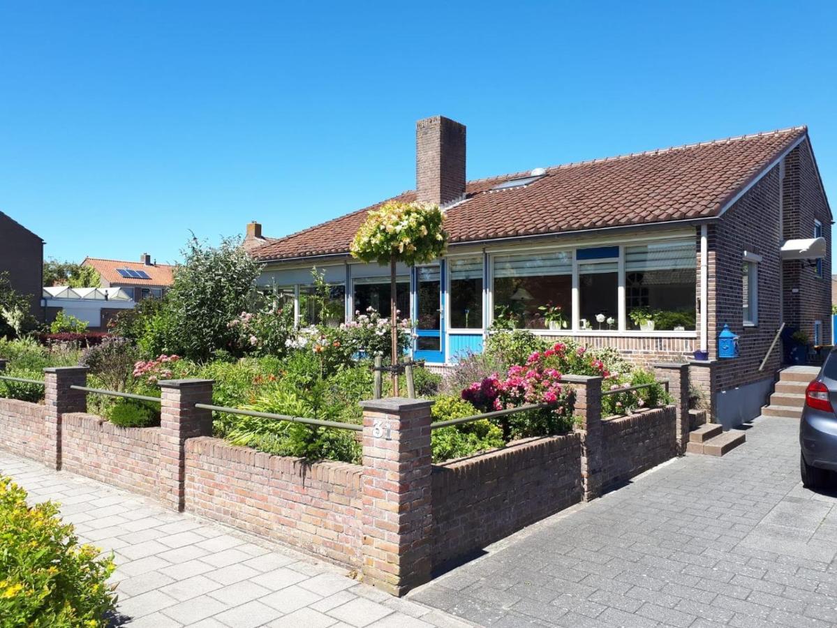 B&B De Blauwe Tulp Noord-Scharwoude Eksteriør billede